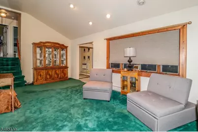 97 Sterling Dr, Woodbridge Township, NJ 07067 - Photo 7
