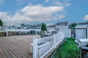 97 Sterling Dr, Woodbridge Township, NJ 07067 - Photo 29
