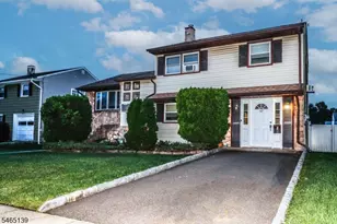 97 Sterling Dr, Woodbridge Township, NJ 07067 - Photo 31