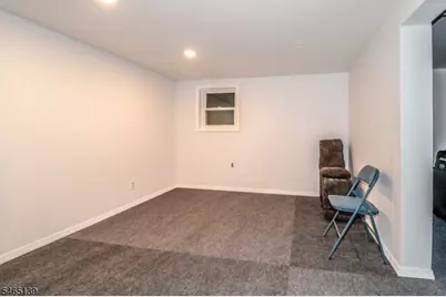 97 Sterling Dr, Woodbridge Township, NJ 07067 - Photo 25
