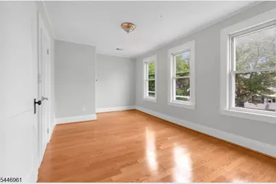 521 E Blancke St, Linden, NJ 07036 - Photo 15