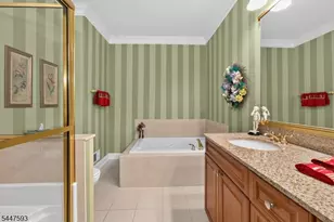 87 Saratoga Ct, Franklin Township, NJ 08873 - Photo 21