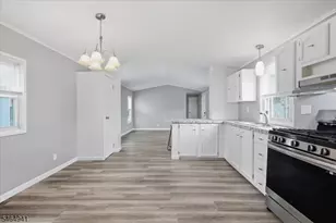 44 Longfellow, North Brunswick Township, NJ 08902 - Photo 13