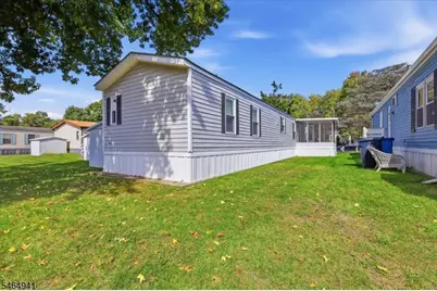 44 Longfellow, North Brunswick Township, NJ 08902 - Photo 3