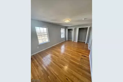 80 Randolph Ave, Jersey City, NJ 07305 - Photo 5