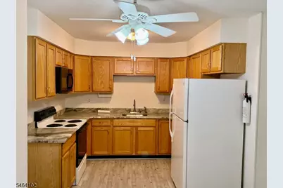 132 Cannella Way, Riverdale, NJ 07457 - Photo 7
