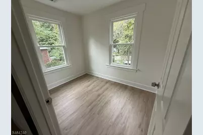 30 Willard St, Pompton Lakes, NJ 07442 - Photo 5