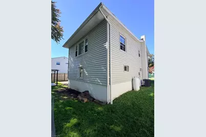 21 Tobyhanna Trl, Hopatcong, NJ 07843 - Photo 11