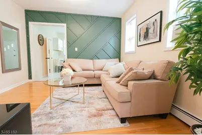 18 Van Rensselear St #1, Belleville, NJ 07109 - Photo 3