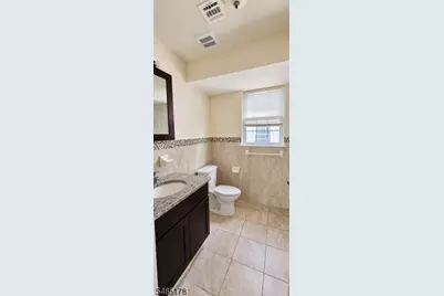 17 Stanton St #3, Newark, NJ 07114 - Photo 11