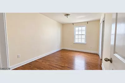 17 Stanton St #3, Newark, NJ 07114 - Photo 7