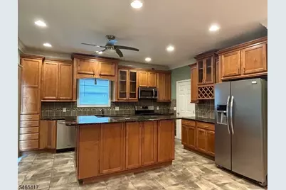 86 A Wesley St #A, Clifton, NJ 07013 - Photo 13