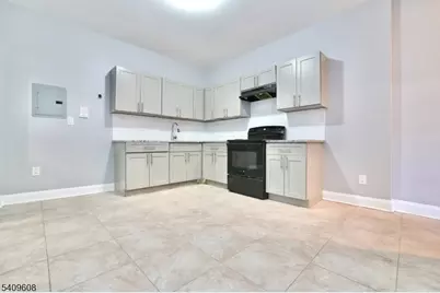 351 Mulberry St, Newark, NJ 07102 - Photo 3