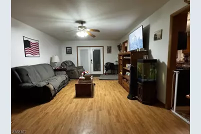979 Owassa Rd, Stillwater, NJ 07860 - Photo 3