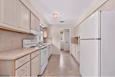 66 Bunnvale Rd, Lebanon Township, NJ 07830 - Photo 5