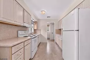 66 Bunnvale Rd, Lebanon Township, NJ 07830 - Photo 5