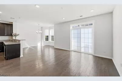 1424 Hudson Cir, Highland Park, NJ 08904 - Photo 3