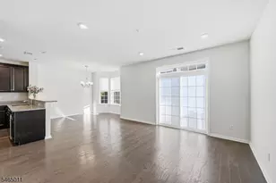 1424 Hudson Cir, Highland Park, NJ 08904 - Photo 3