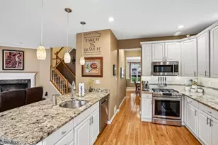 16 Langdale Rd, Wayne Twp., NJ 07470 - Photo 11