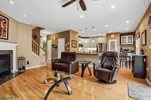 16 Langdale Rd, Wayne Twp., NJ 07470 - Photo 9