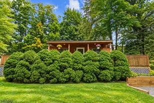 36 Beach Haven Rd, West Milford, NJ 07421 - Photo 3