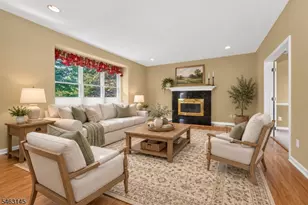 7 Stark Ct, Raritan Township, NJ 08551 - Photo 9
