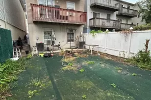 20 Bennett St, Jersey City, NJ 07304 - Photo 17