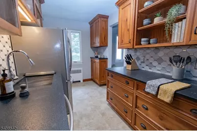 72D Troy Dr, Springfield Twp., NJ 07081 - Photo 7
