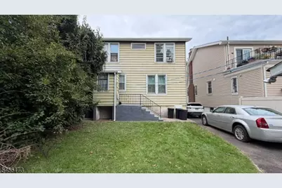 40 Glorieux St, Irvington, NJ 07111 - Photo 3
