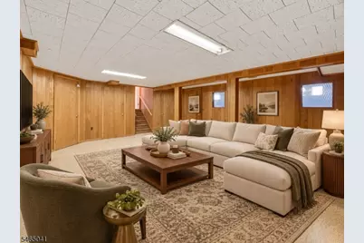 10 Aldom Cir, West Caldwell, NJ 07006 - Photo 13