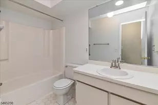 132 Indian Hollow Court, Mahwah, NJ 07430 - Photo 17