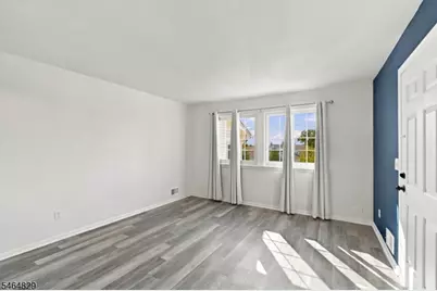 58 Cheswich Ct, Bedminster Township, NJ 07921 - Photo 5