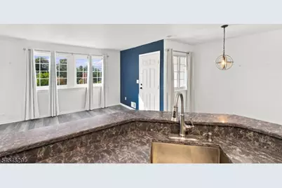 58 Cheswich Ct, Bedminster Township, NJ 07921 - Photo 9