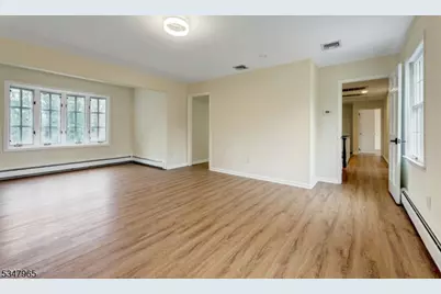 11 Old Tappan Rd, Old Tappan, NJ 07675 - Photo 21
