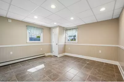 26 Huron Ave, Parsippany, NJ 07034 - Photo 23