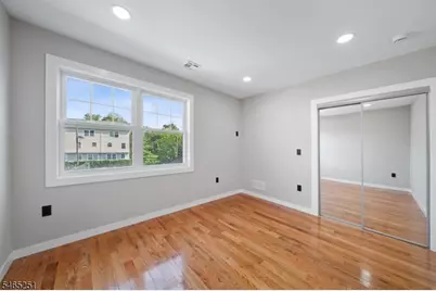 1123 Thompson Ave, Roselle, NJ 07203 - Photo 25