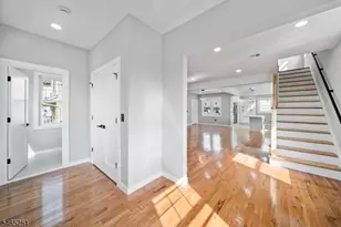 1123 Thompson Ave, Roselle, NJ 07203 - Photo 5
