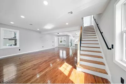 1123 Thompson Ave, Roselle, NJ 07203 - Photo 7