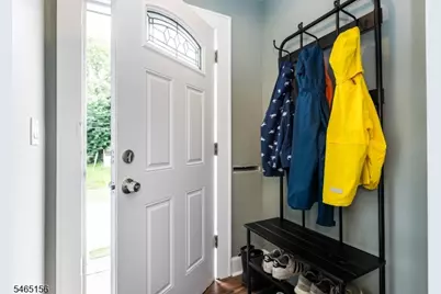 25 Davey St, Bloomfield, NJ 07003 - Photo 3