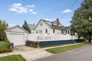 25 Davey St, Bloomfield, NJ 07003 - Photo 29