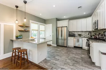 25 Davey St, Bloomfield, NJ 07003 - Photo 11