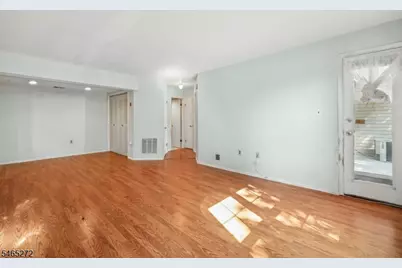 905 Montague Ave, Woodbridge Township, NJ 08830 - Photo 7