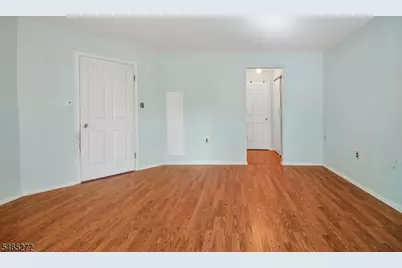 905 Montague Ave, Woodbridge Township, NJ 08830 - Photo 17