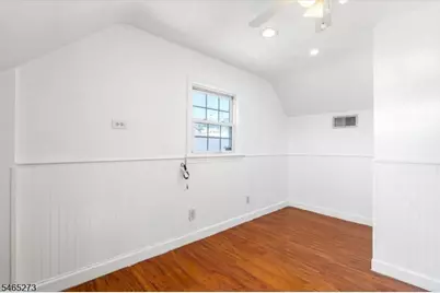 54 Hancox Ave, Nutley, NJ 07110 - Photo 13