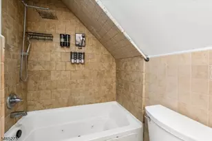 54 Hancox Ave, Nutley, NJ 07110 - Photo 15