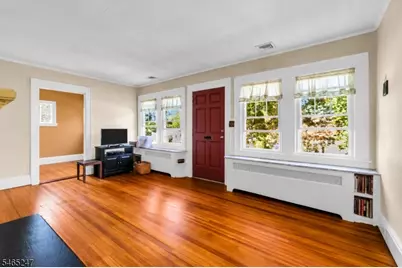 32 Ferndale Rd, North Caldwell, NJ 07006 - Photo 9