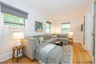 16 Upper Mountain Ave, Montclair, NJ 07042 - Photo 11