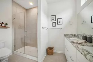 9 Haralson Ct, Livingston Twp., NJ 07039 - Photo 19