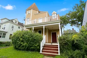 59 Stockton Pl, East Orange, NJ 07017 - Photo 3