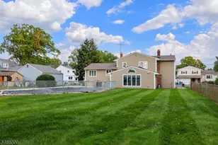 77 Harrison St, Clark Township, NJ 07066 - Photo 7